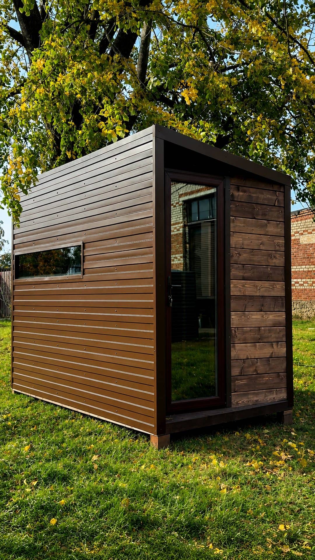 Хозблок от производителя Woodárt на участке в Краснодарском крае, работа №18